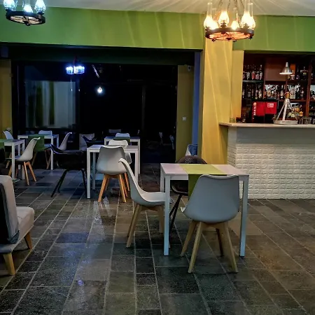 Lägenhetshotell Ilios And Irene