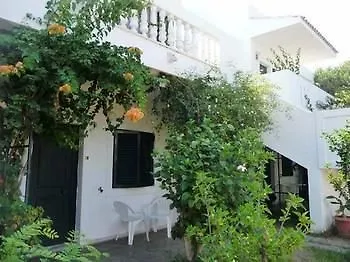 Ilios And Irene Aparthotel 3*