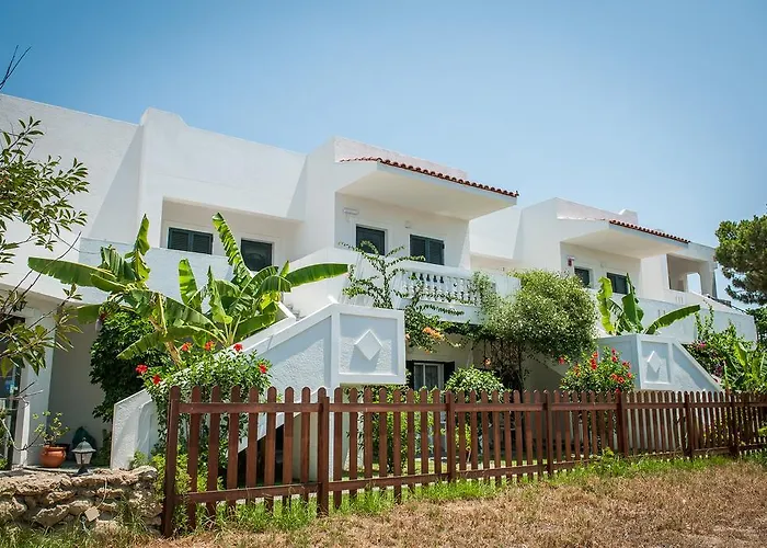 Apartahotel Ilios And Irene