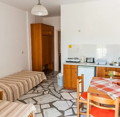 ήλιος και ειρήνη Μαστιχάρι