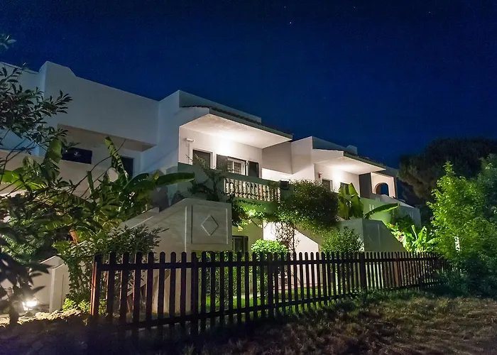 Ξενοδοχείο με διαμερίσματα ήλιος και ειρήνη Μαστιχάρι